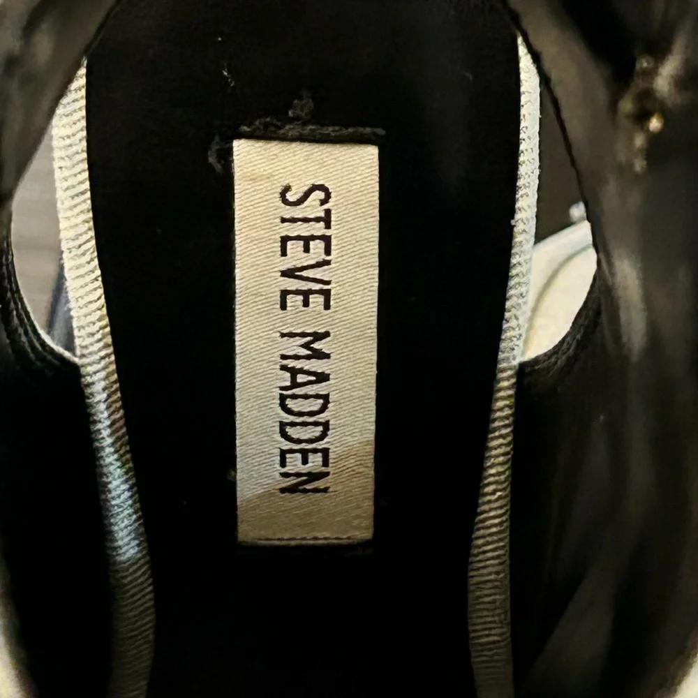 Steve Madden Denim Pointed Stiletto Zipper Peep Toe Ankle Buckle Boots Size 11 - Picture 11 of 14